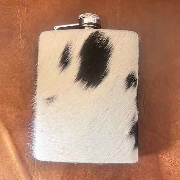 flask Accessories - Cowhide flask